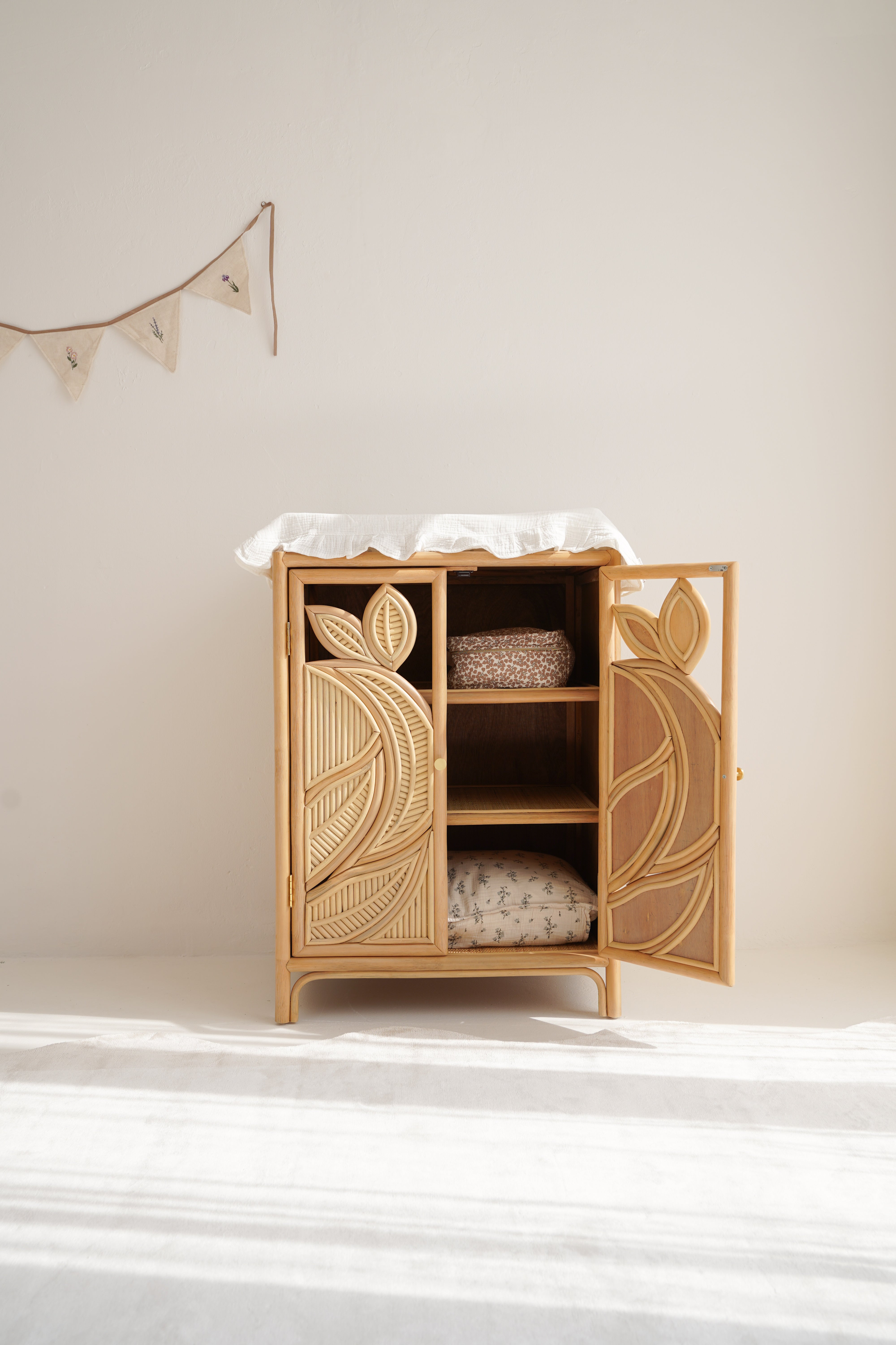 LINI commode 'Lief' ©
